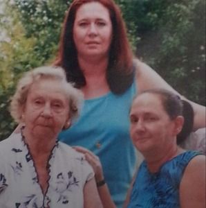 Meet your Posher, Christine